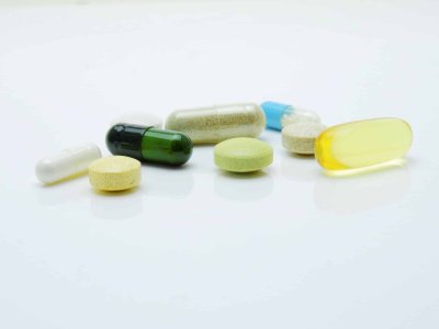 medicine-ga40855d5e_1920